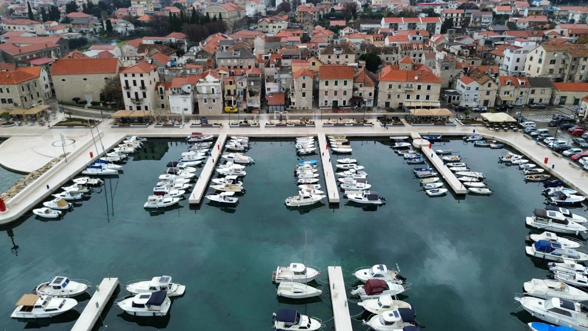 Apartman Lucijan Kaštela Extérieur photo