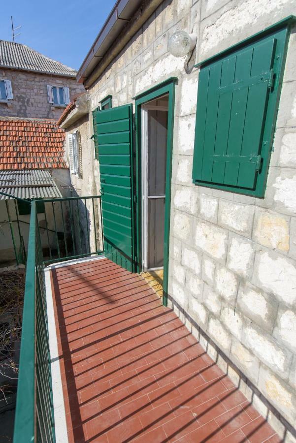 Apartman Lucijan Kaštela Extérieur photo